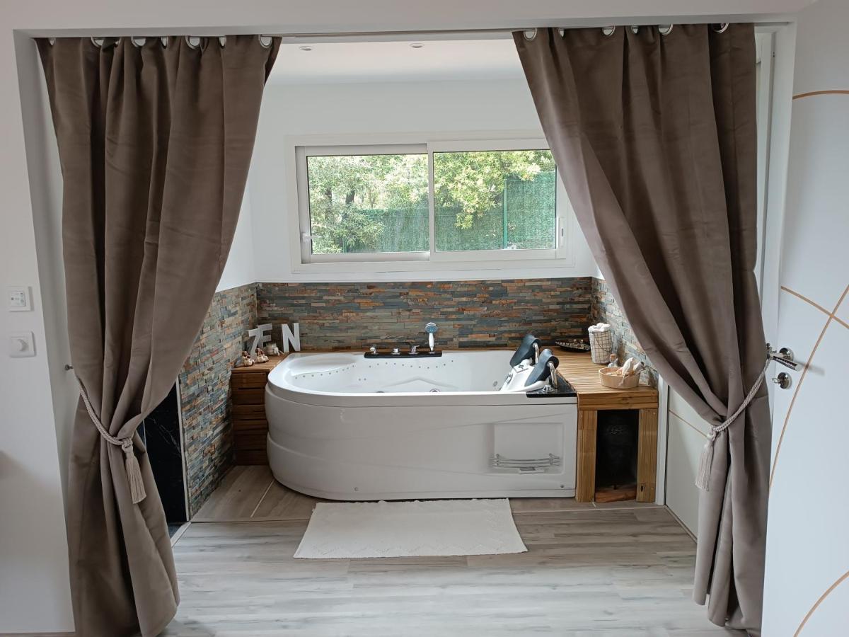 Sejour Bien-Etre Balneotherapie En Vallee Heureuse A โซเรด ภายนอก รูปภาพ