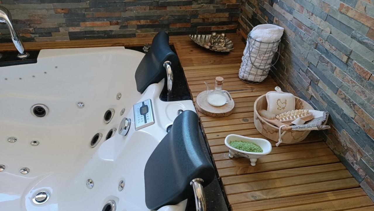 Sejour Bien-Etre Balneotherapie En Vallee Heureuse A โซเรด ภายนอก รูปภาพ