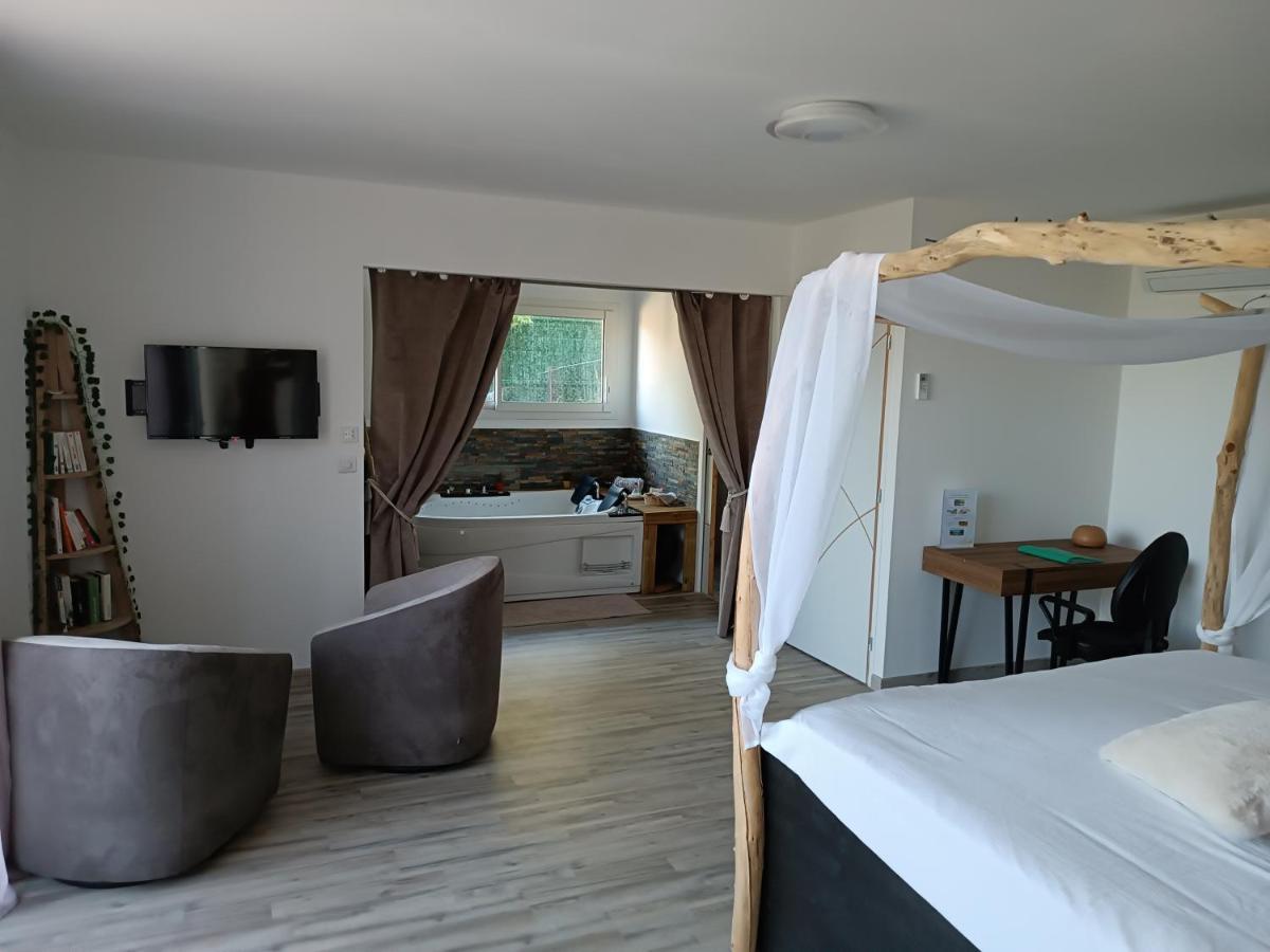 Sejour Bien-Etre Balneotherapie En Vallee Heureuse A โซเรด ภายนอก รูปภาพ