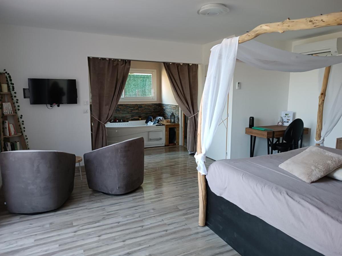 Sejour Bien-Etre Balneotherapie En Vallee Heureuse A โซเรด ภายนอก รูปภาพ